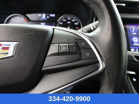 Used 2023 Cadillac XT5 Luxury image 25