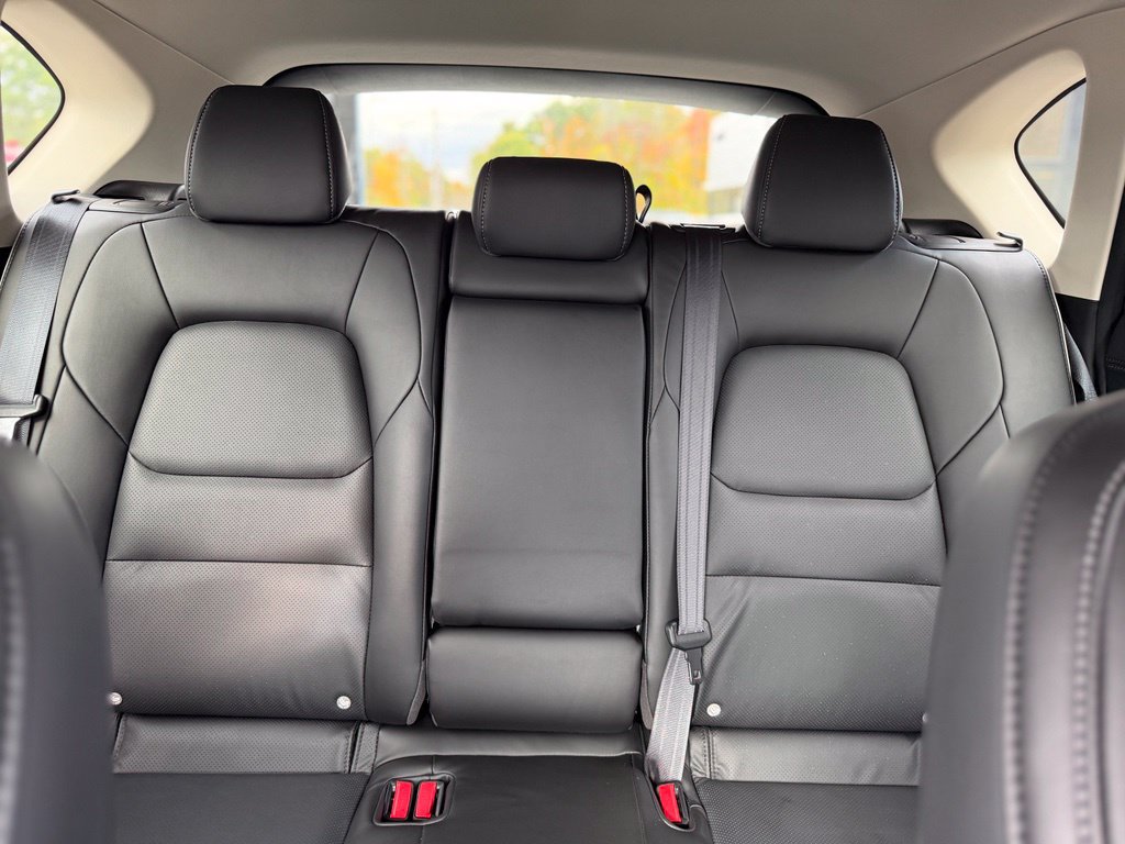Used 2024 MAZDA CX-5 AWD 2.5 S w/ Select Package image 25