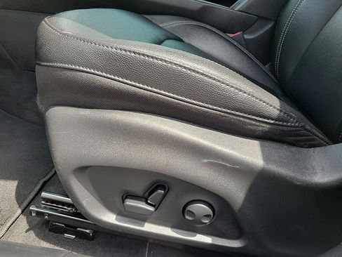 Used 2025 Jeep Compass Limited AWD/4WD image 11