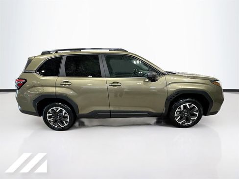 New 2026 Subaru Forester Premium image 4