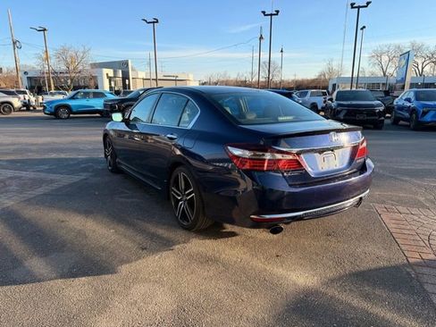 Used 2016 Honda Accord Sport image 5