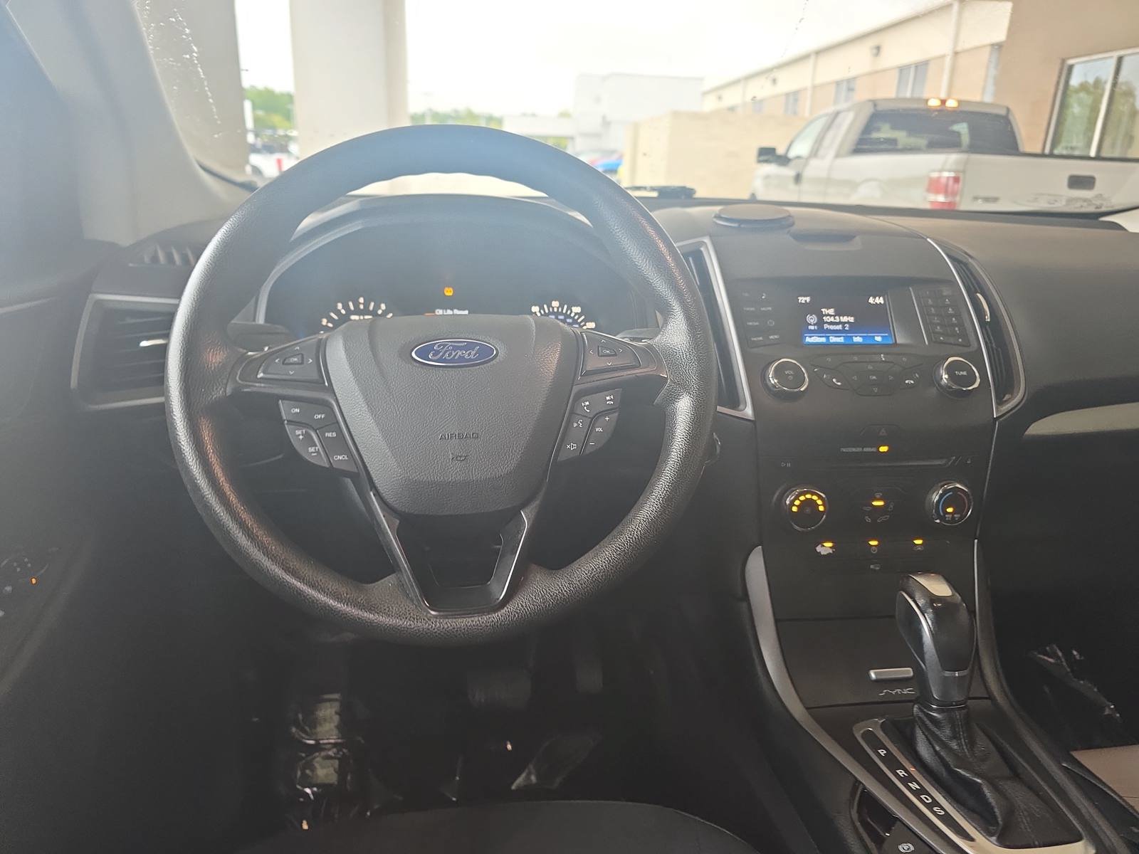 Used 2016 Ford Edge SE FWD image 16