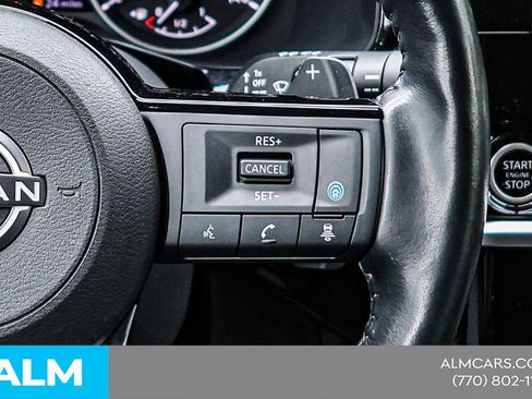 Used 2022 Nissan Pathfinder SL FWD image 27
