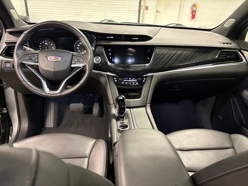 Used 2023 Cadillac XT6 Premium Luxury w/ Technology Package image 46