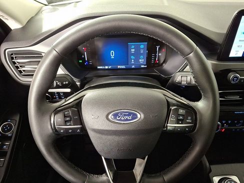Used 2023 Ford Escape Active AWD/4WD image 18