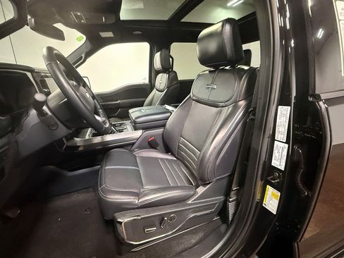 Used 2024 Ford F150 Platinum image 12
