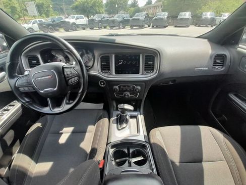Used 2021 Dodge Charger SXT w/ Blacktop Package AWD/4WD image 41