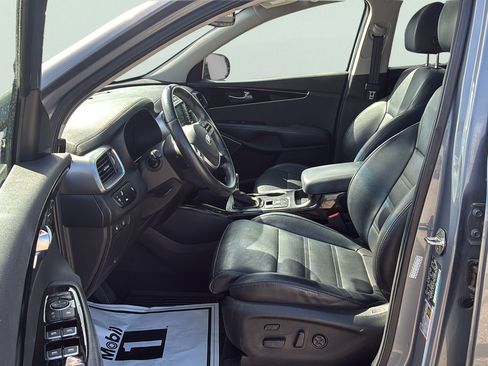 Used 2020 Kia Sorento SX FWD image 22