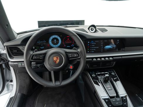 Certified 2026 Porsche 911 Carrera 4S image 18