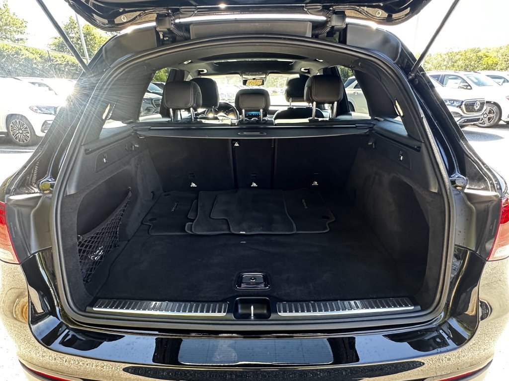 Used 2020 Mercedes-Benz GLC 300 4MATIC image 21