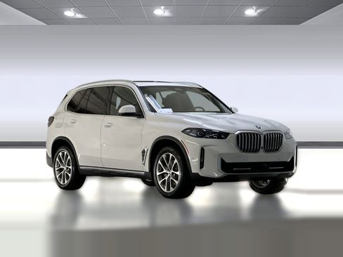 Used 2026 BMW X5 sDrive40i w/ Climate Comfort Package image 6