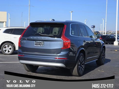 Certified 2022 Volvo XC90 T5 Momentum w/ Protection Package Premier image 5