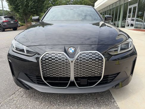 Used 2026 BMW i4 xDrive40i w/ Premium Package AWD/4WD image 10