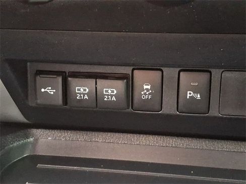 Used 2020 Toyota Tundra SR5 image 25