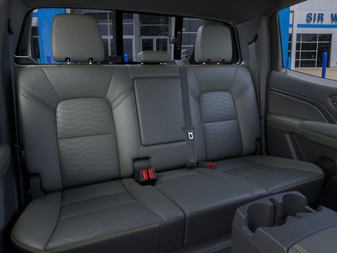 New 2026 Chevrolet Colorado ZR2 w/ Midnight Edition image 18