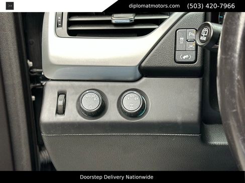 Used 2016 Chevrolet Tahoe LT image 35