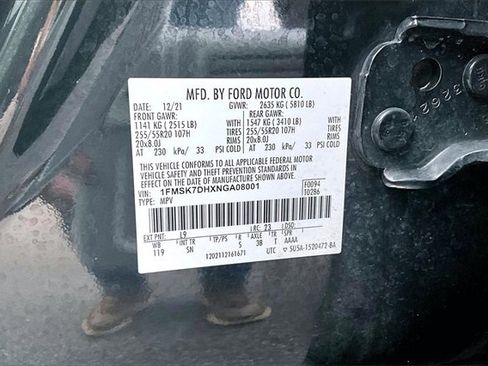 Used 2022 Ford Explorer XLT w/ Equipment Group 202A image 19