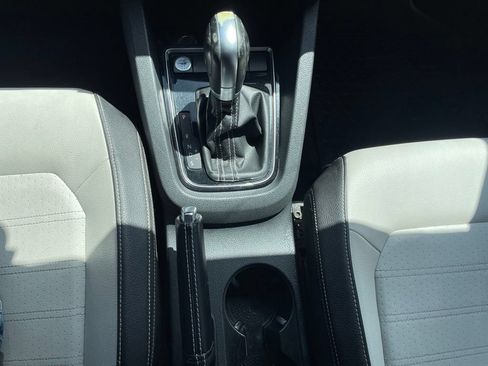 Used 2016 Volkswagen Jetta Sport FWD image 12
