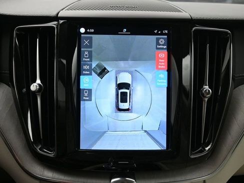 Used 2023 Volvo XC60 B5 Ultimate AWD/4WD image 22