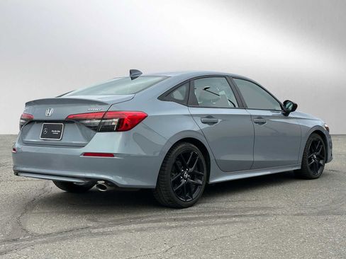 Used 2023 Honda Civic Sport image 7