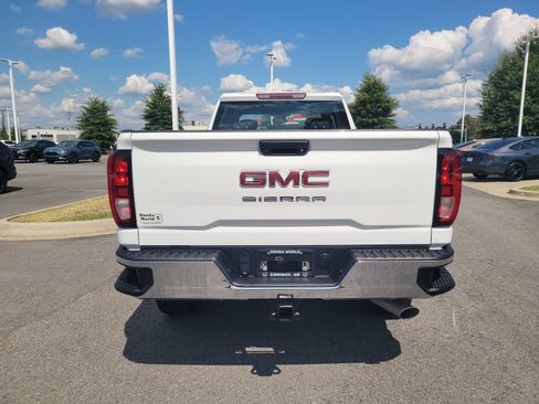 Used 2025 GMC Sierra 2500 Pro AWD/4WD image 4
