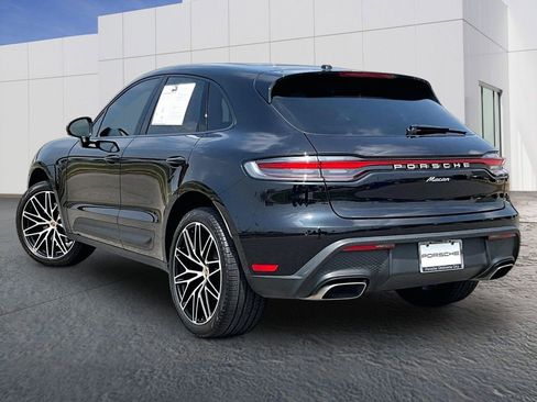 Certified 2024 Porsche Macan AWD/4WD image 3
