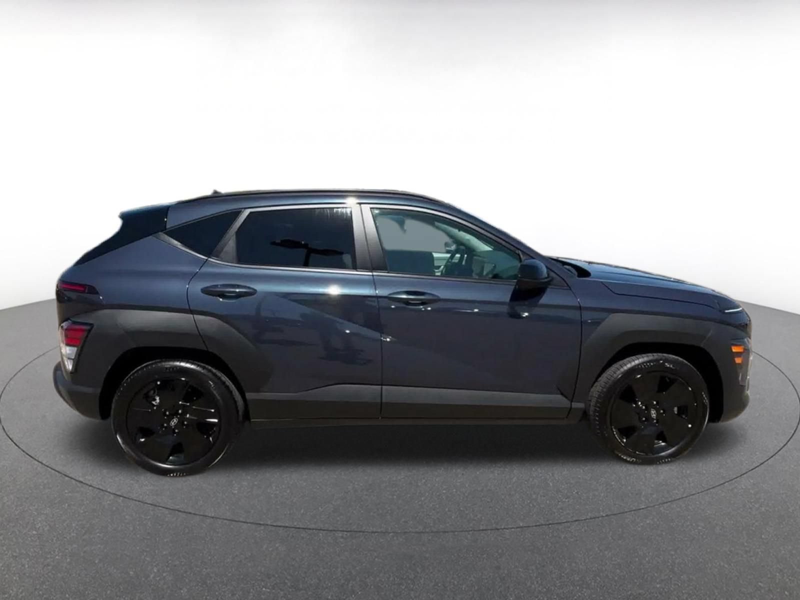 Used 2026 Hyundai Kona SEL Sport FWD image 15