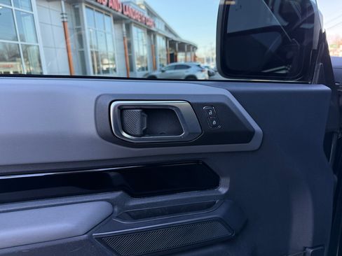 Used 2021 Ford Bronco Big Bend w/ Sasquatch Package image 34