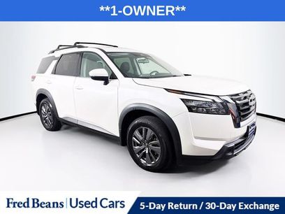 Used 2023 Nissan Pathfinder SV w/ SV Premium Package