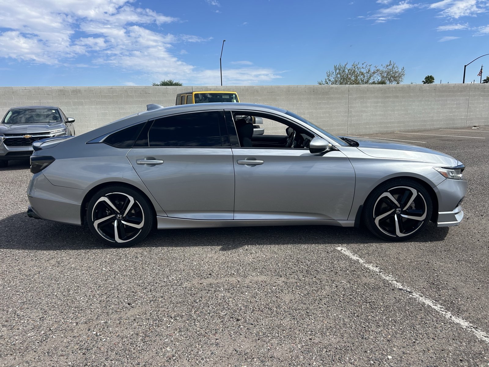 Used 2020 Honda Accord Sport image 6