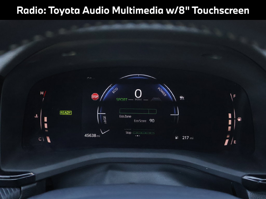 Used 2025 Toyota Camry SE FWD image 4