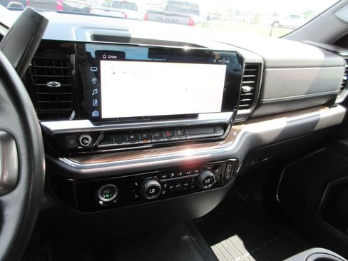 Certified 2023 Chevrolet Silverado 1500 LT AWD/4WD image 27