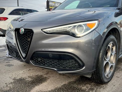 Used 2023 Alfa Romeo Stelvio Sprint image 35