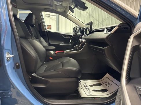 Used 2023 Toyota RAV4 TRD Off-Road image 28