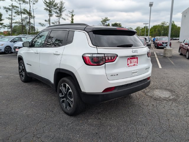 Used 2024 Jeep Compass Limited AWD/4WD image 5