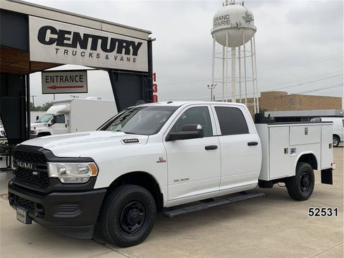 Used 2022 RAM 2500 Tradesman w/ Cold Weather Group RWD image 1
