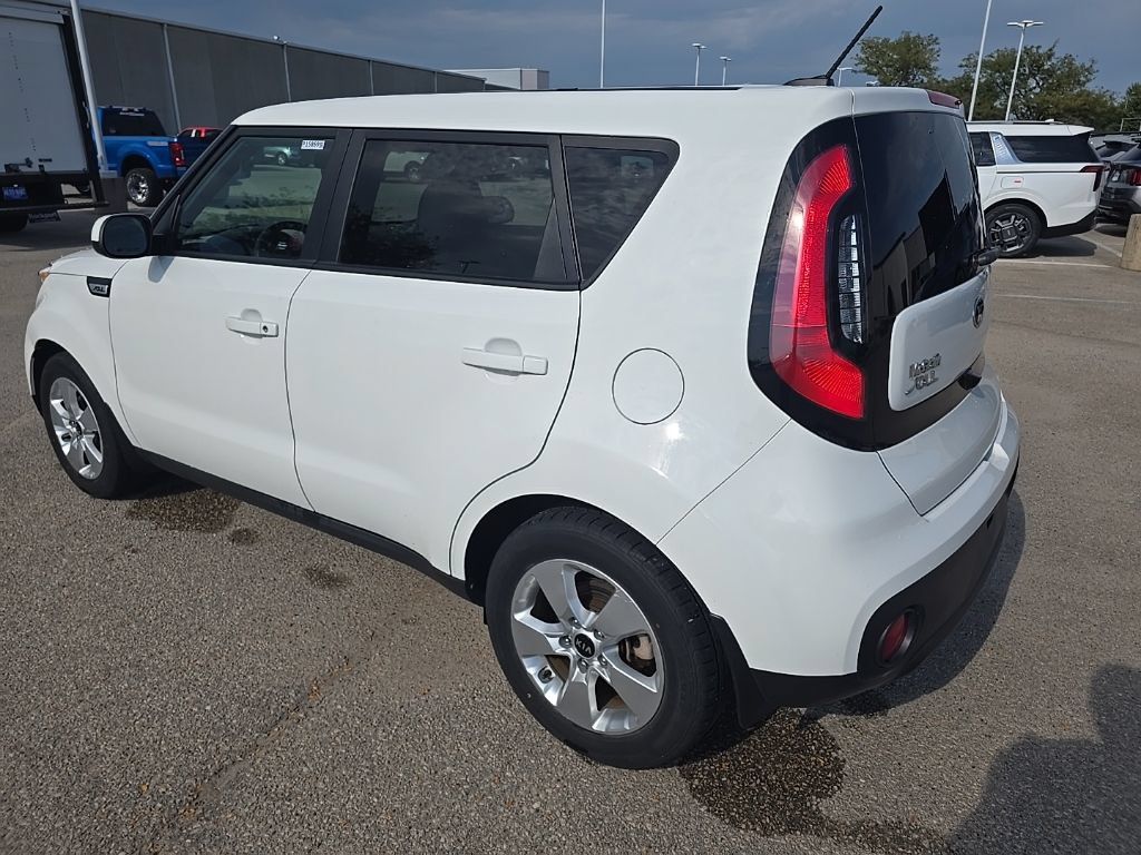 Used 2017 Kia Soul w/ Convenience Package FWD image 5