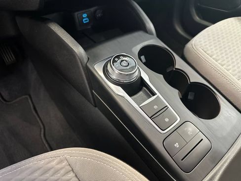 Used 2022 Ford Escape SE w/ Convenience Package AWD/4WD image 30