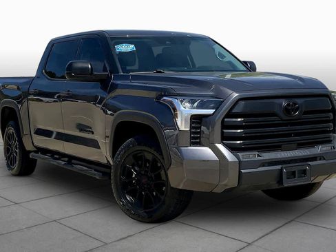 Used 2023 Toyota Tundra SR5 image 3