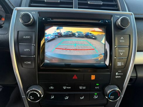 Used 2015 Toyota Camry SE FWD image 20