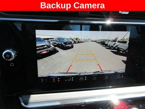 Certified 2024 GMC Sierra 1500 AT4 w/ Technology Package AWD/4WD image 16