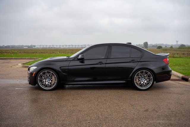 Used 2017 BMW M3 RWD image 4