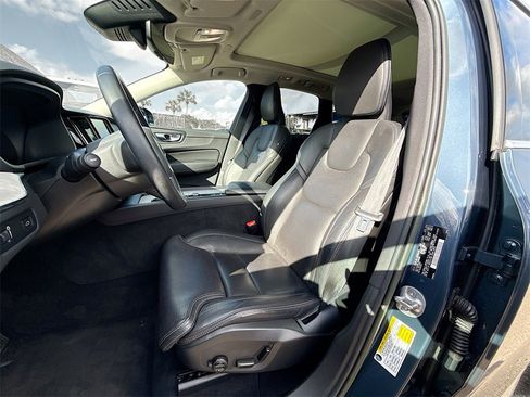 Used 2022 Volvo XC60 B6 Inscription w/ Advanced Package image 23