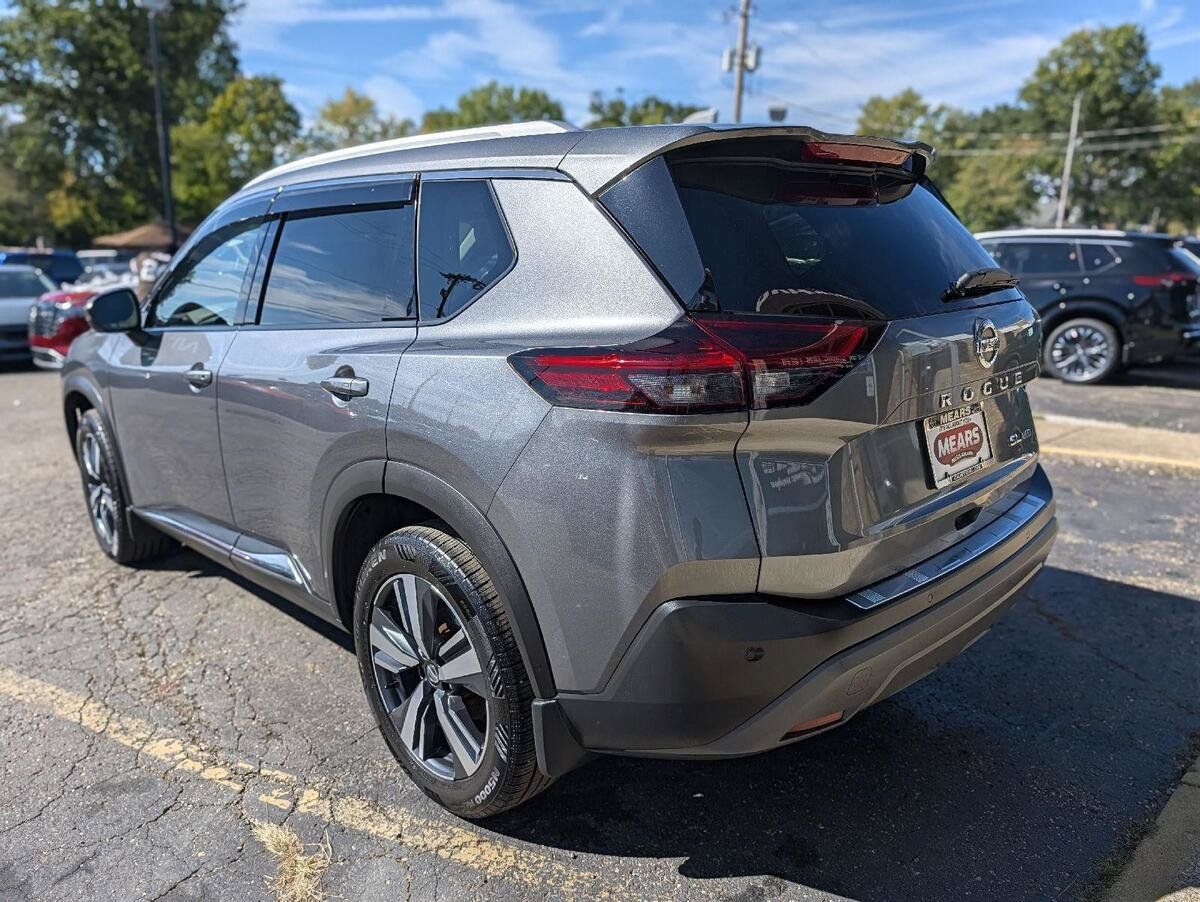 Used 2021 Nissan Rogue SL w/ Premium Package AWD/4WD image 8