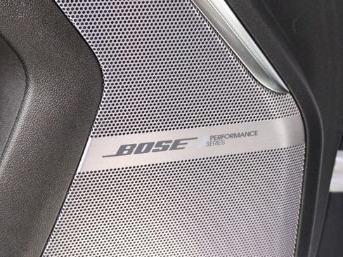 Used 2025 GMC Yukon Denali Ultimate w/ LPO, Floor Liner Package AWD/4WD image 25