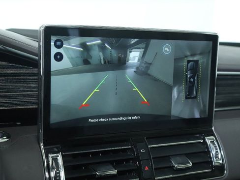 Used 2024 Lincoln Navigator Black Label AWD/4WD image 29