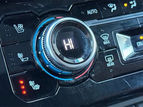 Used 2022 GMC Sierra 1500 Denali Ultimate image 29