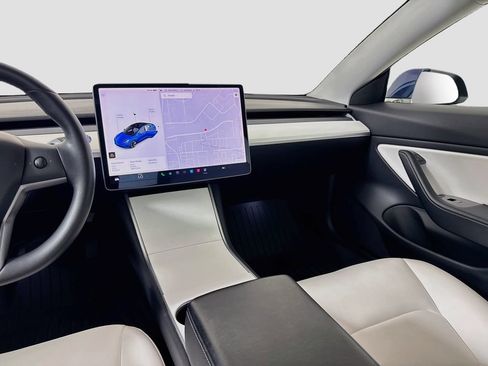 Used 2019 Tesla Model 3 Long Range AWD/4WD image 23