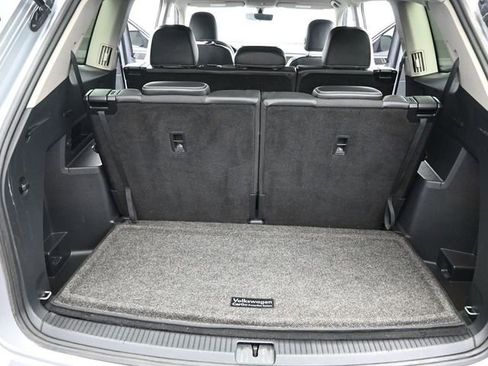 Used 2022 Volkswagen Atlas SE w/ Black Wheel Package image 18