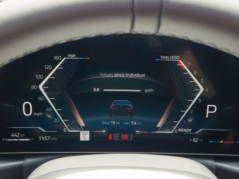 New 2026 BMW 330i xDrive Sedan w/ M Sport Package AWD/4WD image 13